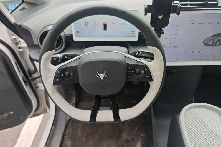 Used ARCFOX Kaola 2024 Family Edition AIR
