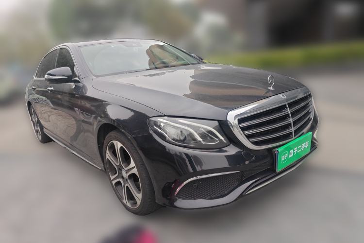 Used Mercedes-Benz E-Class 2016 E 300 L Sporty and Stylish Model
