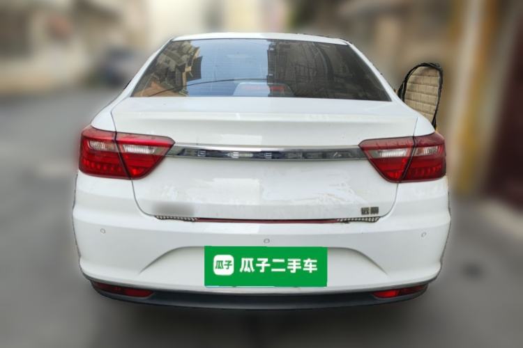 Used Geely Auto Vision 2019 Upgraded Model 1.5L Manual Luxury Version China VI Standard