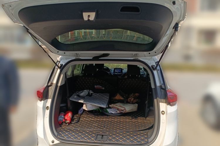 Used Chevrolet Orlando 2018 Redline 530T Automatic Enjoyment Edition (5+2 Model) – China V Standard Trunk