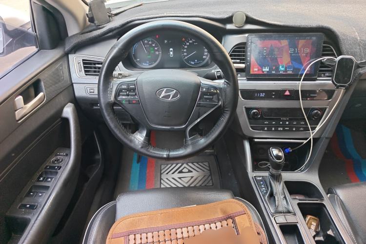 Used Hyundai Sonata 2016 2.0L Hybrid HE Smart Version
