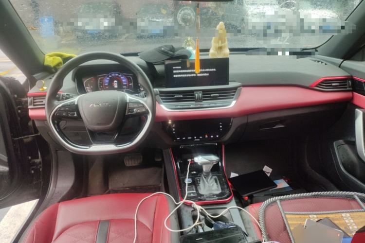 Used Dongfeng Aeolus Yixuan GS 2021 230T Automatic Star-Chasing Warrior Edition Center Console