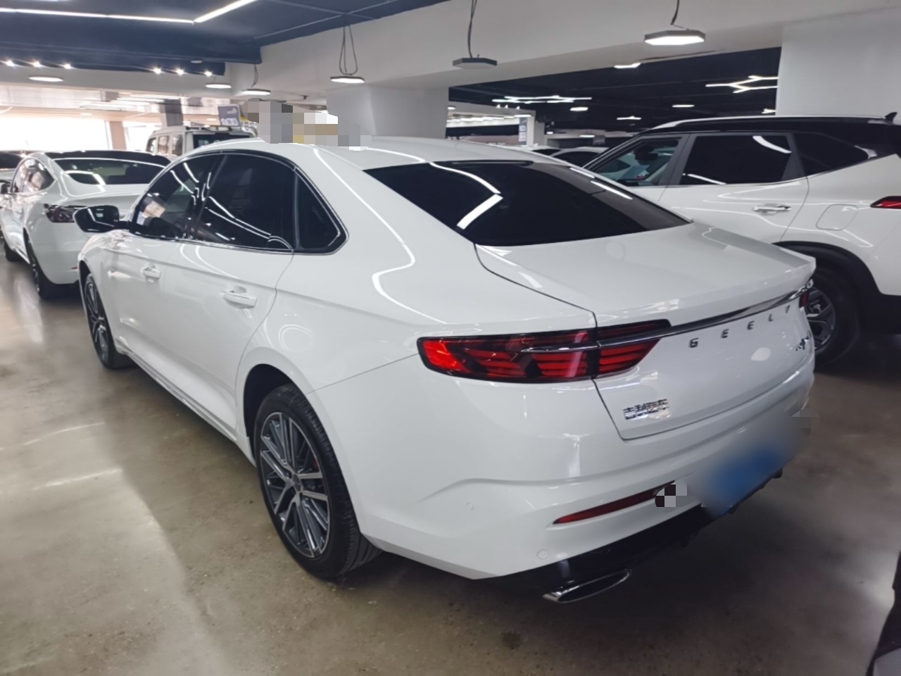 Geely Auto Preface 2023 2.0TD Prestige Version — снимка 4