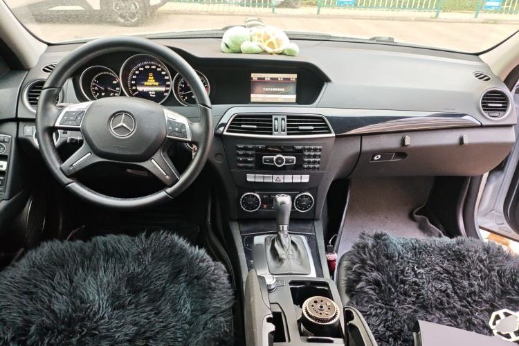 Used Mercedes-Benz C-Class 2013 C 180 Classic Grand Edition
