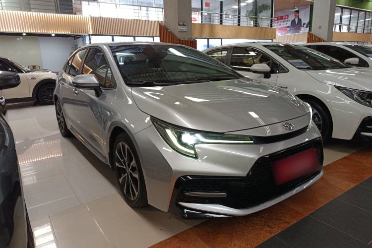 Used Toyota Levin 2021 185T CVT Sport Edition Front Right 45 Deg