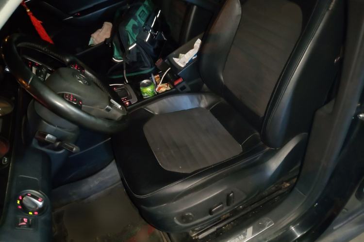 Used Volkswagen Magotan 2015 1.8TSI Luxury Model
