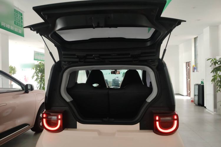 Used Chery QQ Ice Cream 2022 170km Sundae Phosphate Lithium-Ion