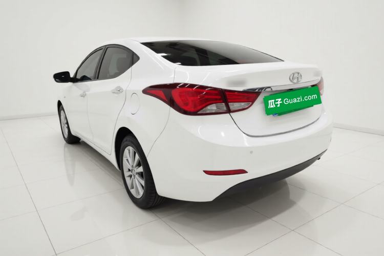 Used Hyundai Elantra (5th Generation / Langdong) 2016 1.6L Manual Luxury Model Exterior 3