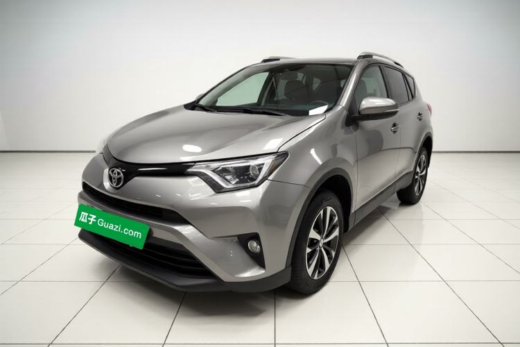 Used Toyota RAV4 2016 2.0L CVT Two-Wheel Drive Fashion Edition China V Standard