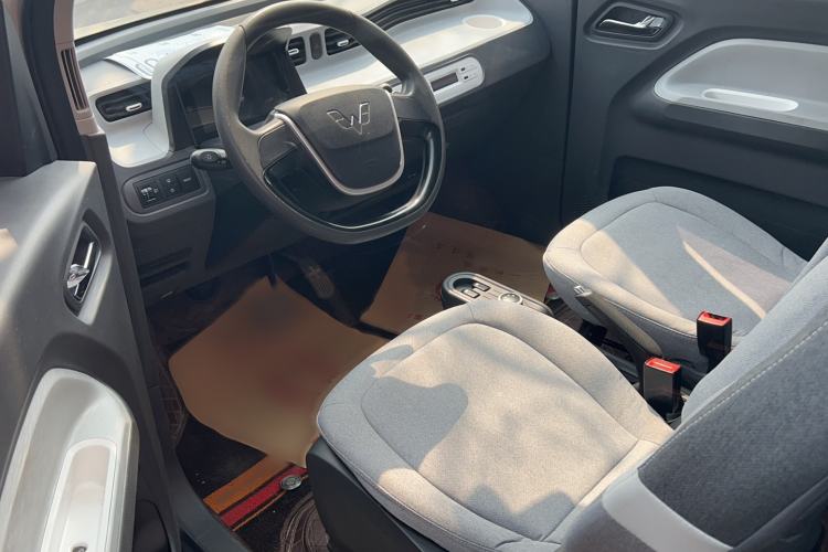 Used Wuling Hongguang MINIEV 2022 Macaron Premium Model – Lithium Iron Phosphate