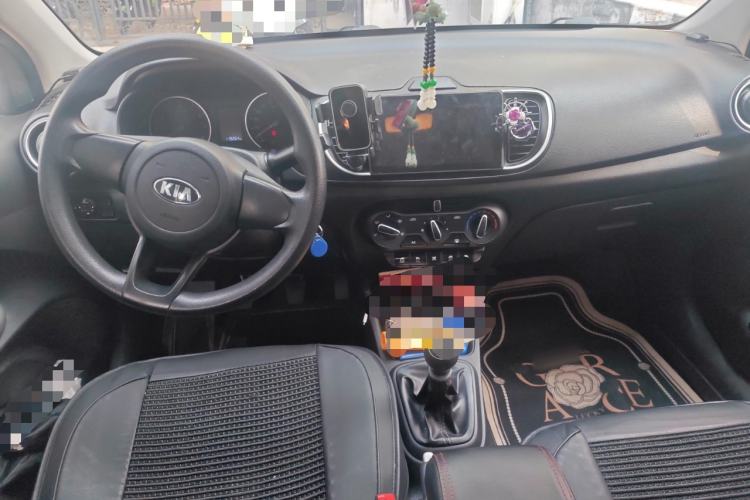 Used Kia Pegas 2017 1.4L Manual Fashion Edition Smart Center Console