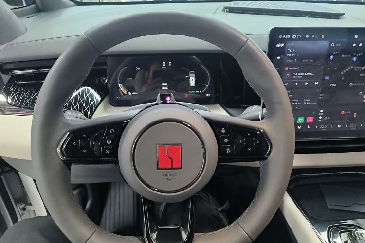 Used Zeekr 009 2022 WE Edition