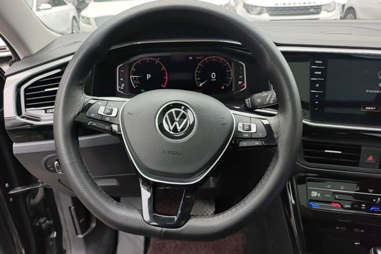 Used Volkswagen Tayron 2022 330TSI Two-Wheel Drive Luxury Smart Connectivity Version