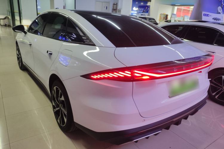 Used Geely Galaxy L6 2023 125km Starship Exterior 2