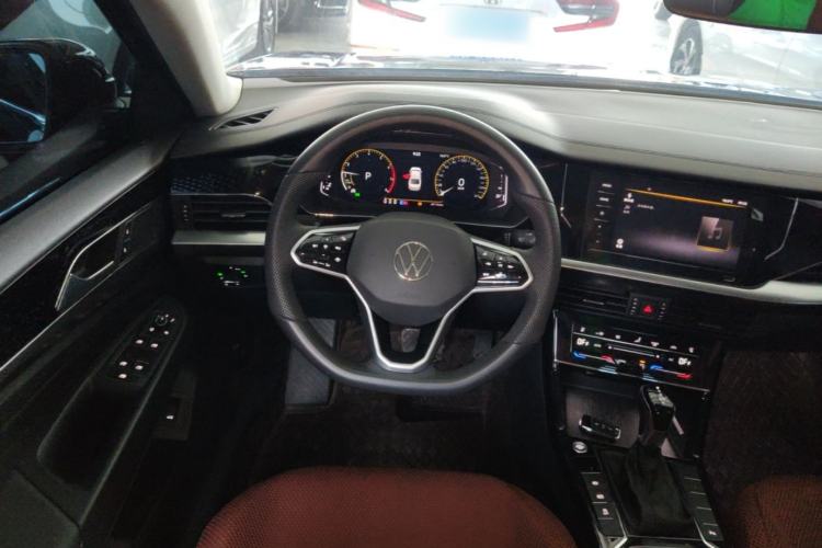 Used Volkswagen Passat 2024 380TSI Dragon Edition
