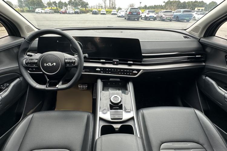 Used Kia Sportage (Chinese Domestic Model) 2023 2.0T Two-Wheel-Drive Prestige Edition
