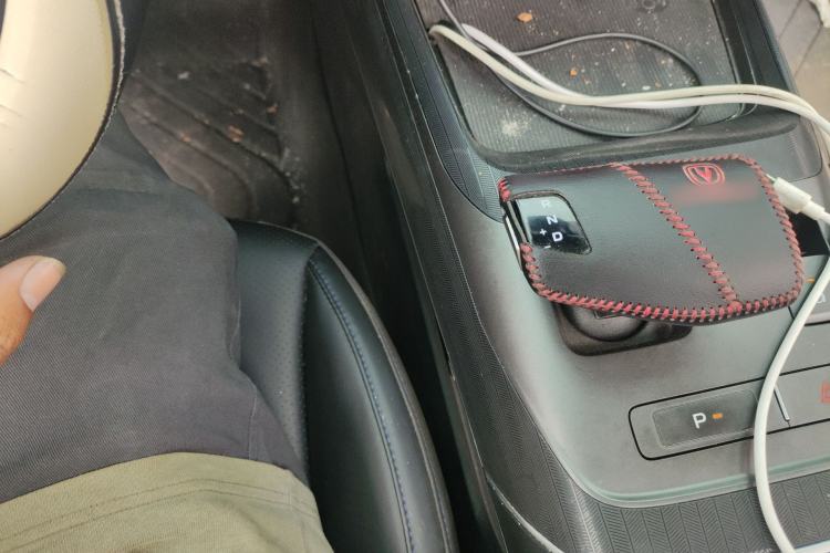 Used CHANGAN Eado DD 2023 Blue Whale NE 1.5T GDI DCT Enjoy Edition Gear Lever