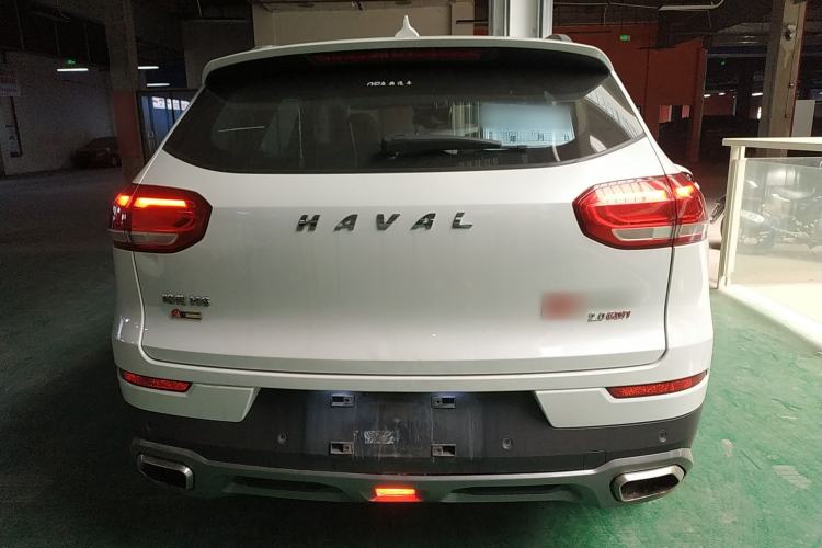 Used Haval H6 2017 Red Label 2.0T Automatic Two-Wheel Drive ZhiShang Model Rear