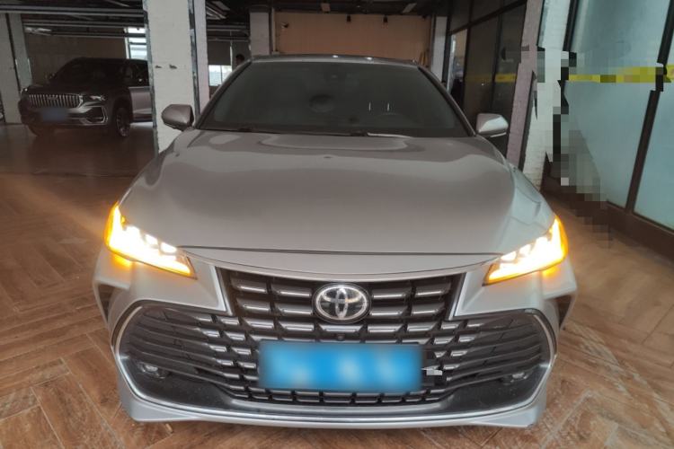 Used Toyota Avalon 2022 2.0L XLE Premium Edition
