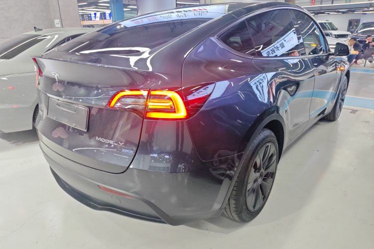 Used Tesla Model Y 2024 Rear-Wheel-Drive Version