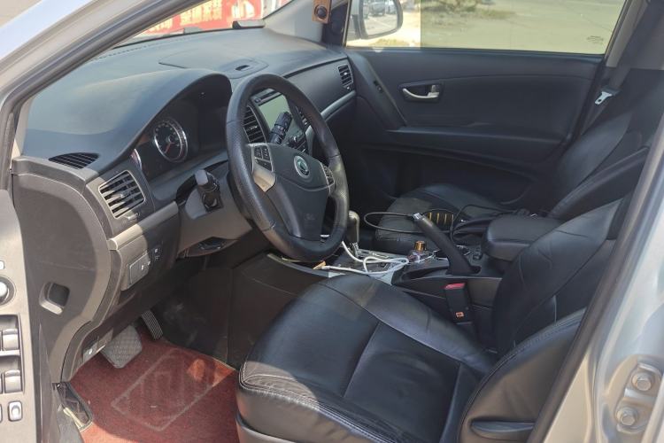 Used SsangYong Korando 2011 2.0T Diesel Two-Wheel Drive Automatic Luxury Navigation Edition