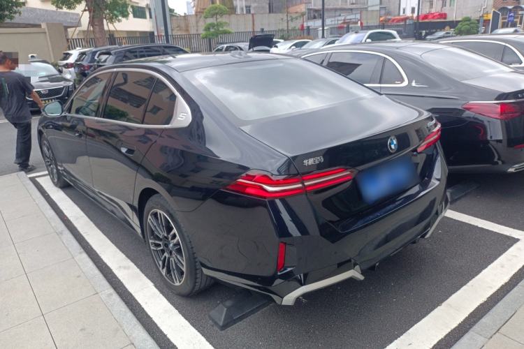 Used BMW 5 Series 2024 525Li M Sport Package
