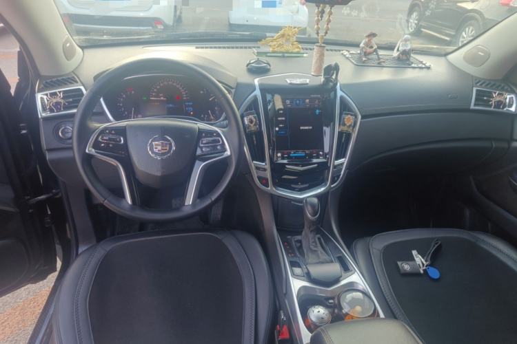 Used Cadillac SRX 2013 3.0L Comfort Model Center Console