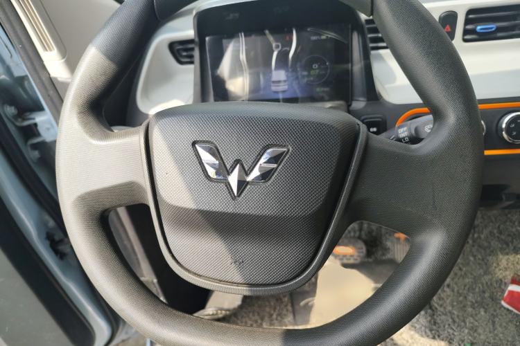 Used Wuling Hongguang MINIEV 2021 Macaron Fashion Model Lithium Iron Phosphate
