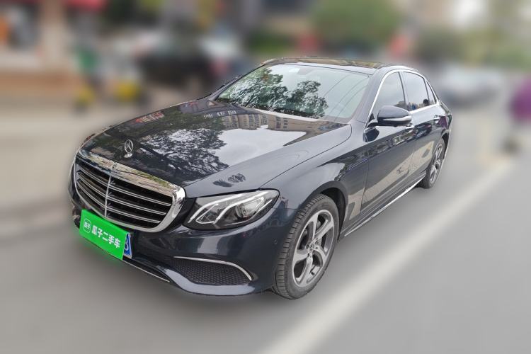 Used Mercedes-Benz E-Class 2019 E 300 L Sporty and Stylish Model
