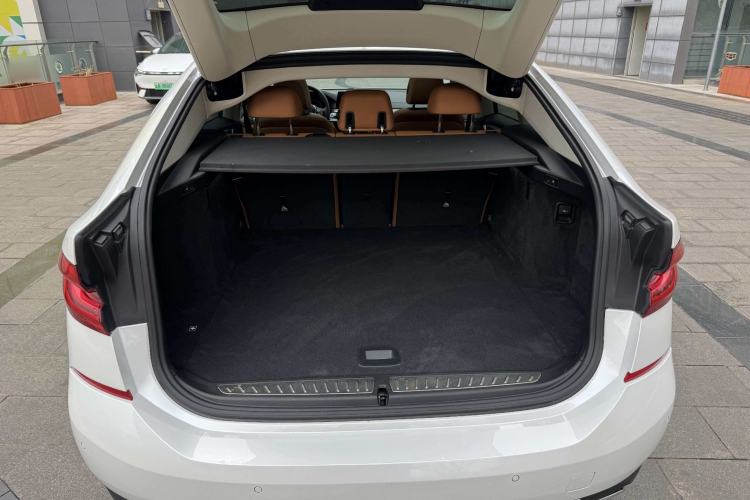 Used BMW 6 Series GT 2018 630i Luxury Design Package