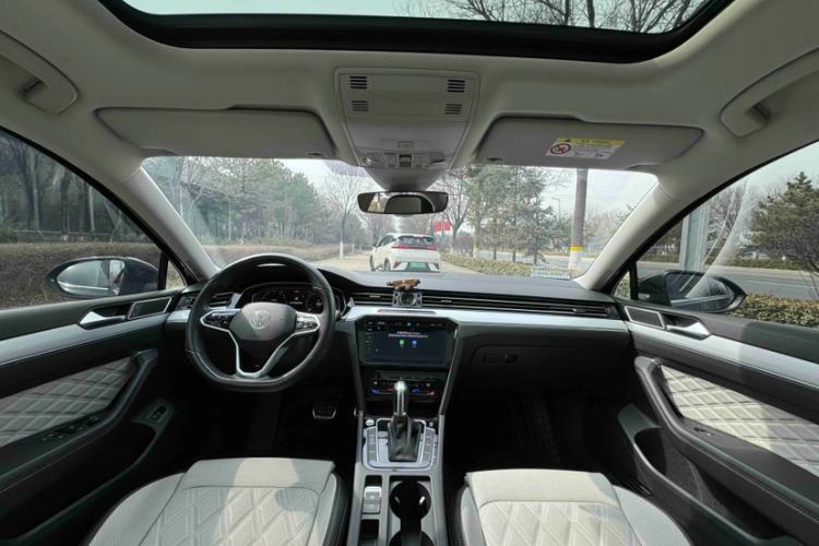 Used Volkswagen Magotan 2023 2 Million Units Commemorative Edition 330TSI DSG Luxury Version
