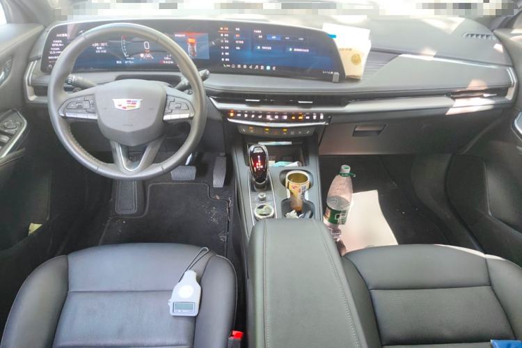 Used Cadillac XT4 2024 28T Two-Wheel-Drive Prestige Version