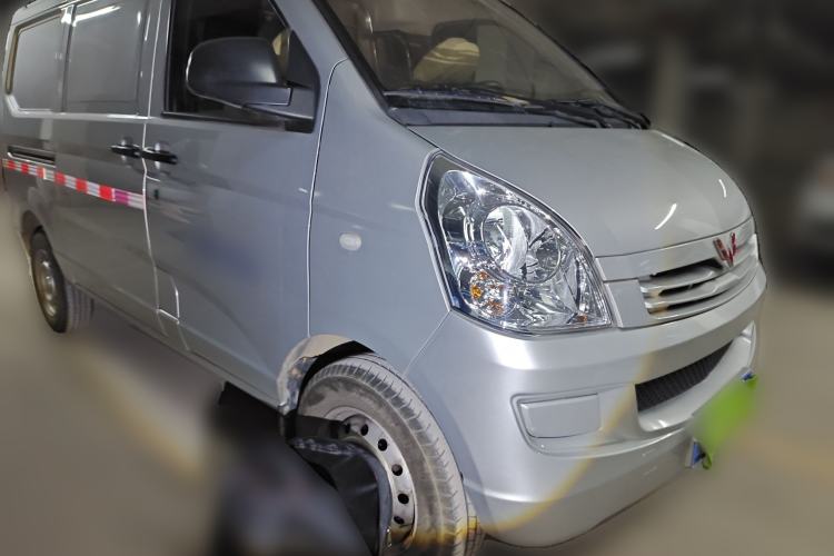 Used Wuling Rongguang S 2023 1.5L Basic Enclosed-Window Vehicle 2 Seats