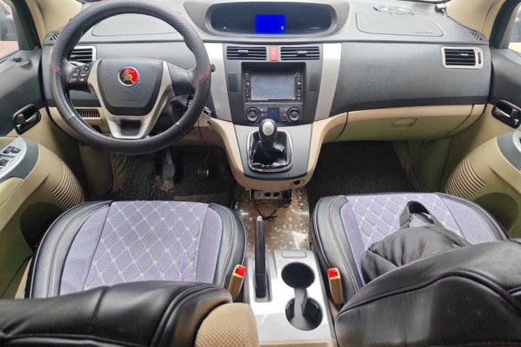 Used FORTHING Joyear SUV 2012 1.6L Luxury Model