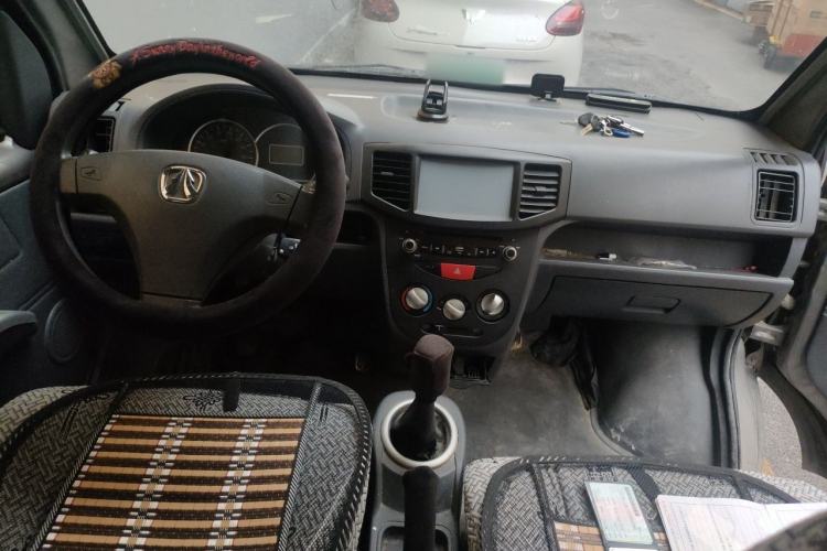 Used BAIC Weiwang 306 2013 1.2L Value Edition Comfort Type 7 Seats A12 China IV Emission Standard
