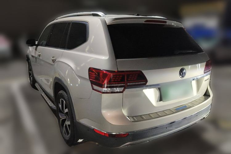 Used Volkswagen Teramont 2017 330TSI Two-Wheel-Drive Luxury Edition Rear Left 45 Deg