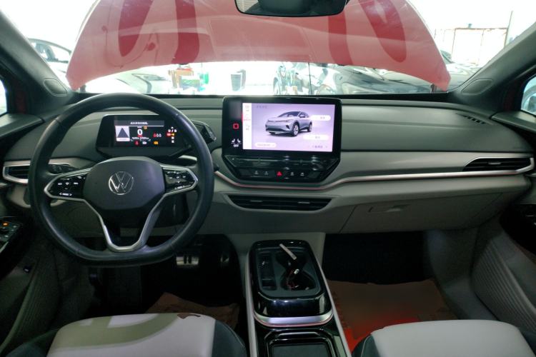 Used Volkswagen ID.4 CROZZ 2021 Long-Range PRO Two-Wheel Drive Version
