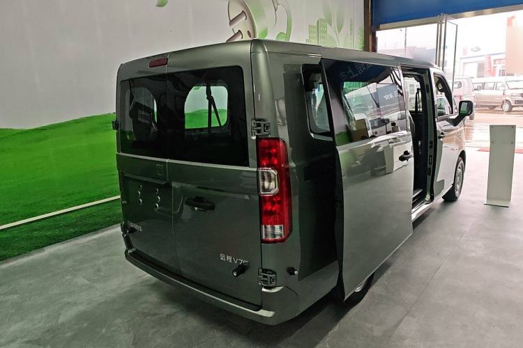 Used Farizon Xingxiang V 2025 Star Enjoy V7E Smart Edition Xuanwu 51.4 kWh