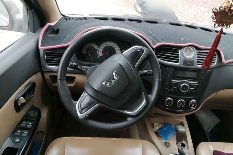 Used Wuling Hongguang 2013 1.5L S Comfort Model