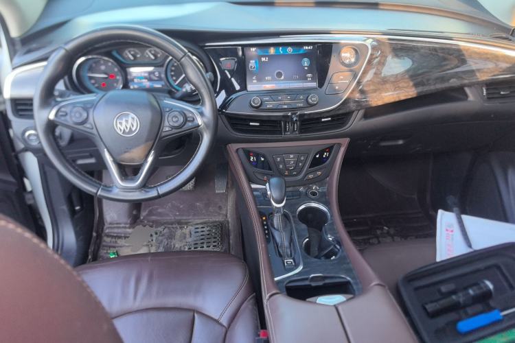 Used Buick Envision 2014 28T Four-Wheel Drive Elite Model Center Console