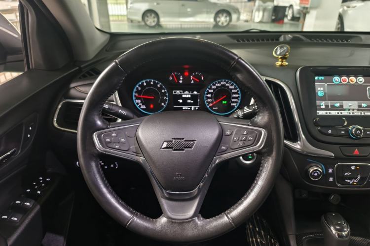 Used Chevrolet Equinox 2019 535T Automatic Chijie Edition China VI Interior 5