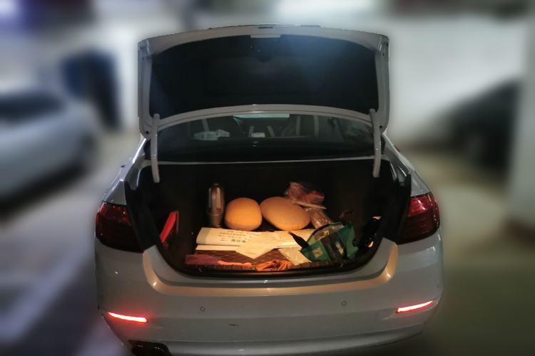 Used BMW 5 Series 2014 525Li Leading Model