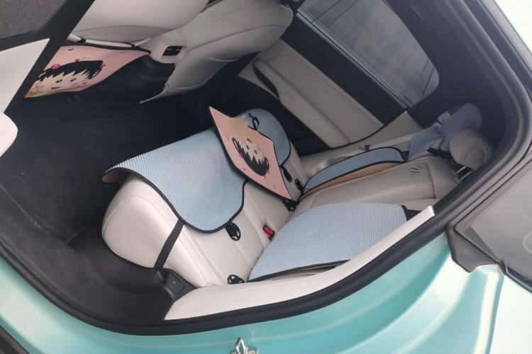 Used XPeng G6 2023 580 Long-Range Pro Left Rear Seat