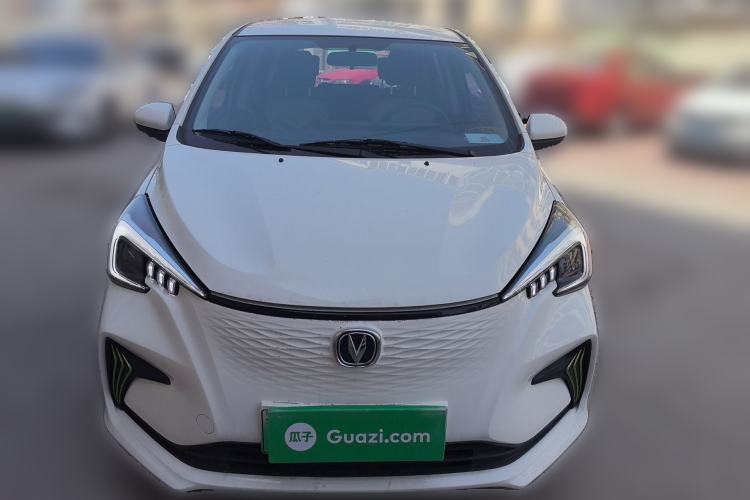 Used CHANGAN Benni E-Star 2022 Charming Edition Colorful Model Lithium Iron Phosphate Front