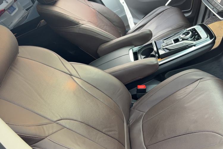 Used SAIC MAXUS G20 2020 2.0T Gasoline Automatic Luxury Edition