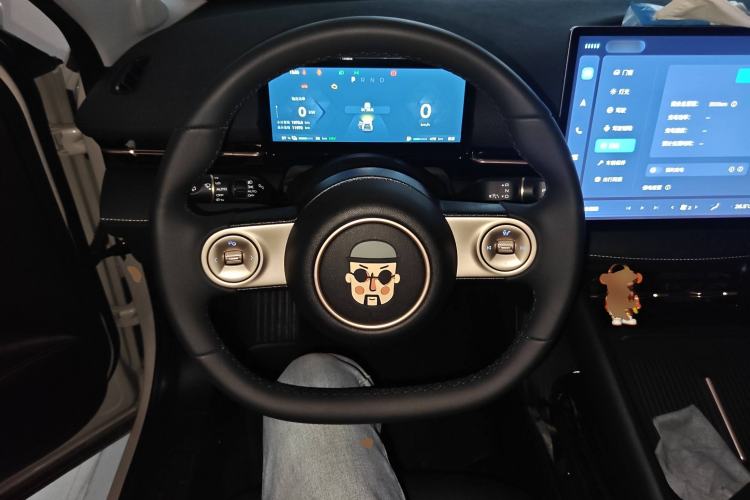 Used Baojun Yunhai 2024 60km Plug-in Hybrid Version