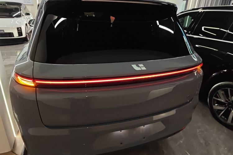 Used Li Auto L8 2025 Ultra Smart Refreshed Edition Rear