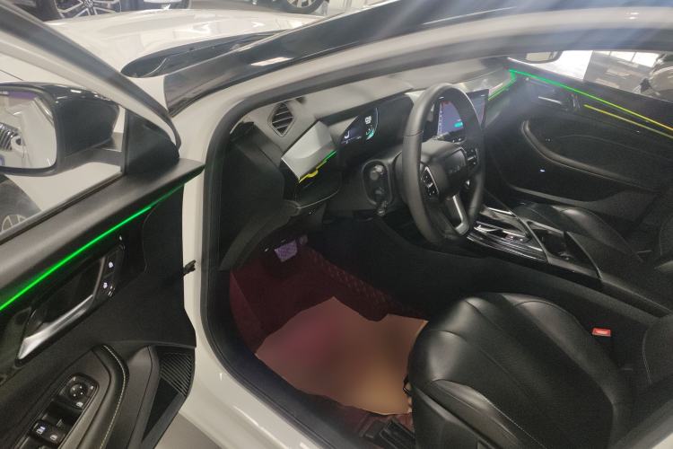 Used Roewe i5 2021 Revised Version 1.5L CVT Diamond Edition