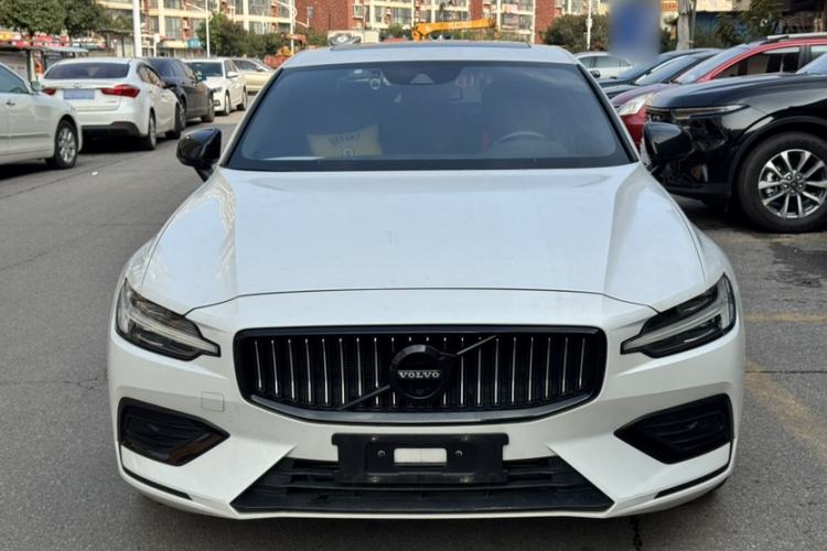 Used Volvo S60 2020 T4 Zhiyi Luxury Edition