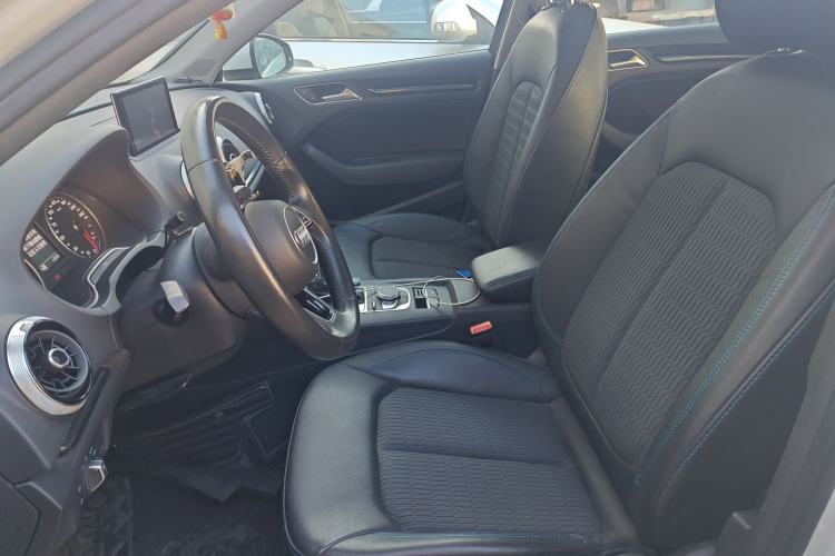 Used Audi A3 2019 Limousine 35 TFSI Fashion Edition China VI Emission Standard